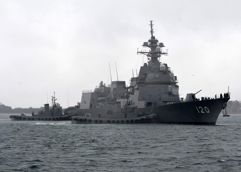 日本新锐战舰不知火号首次进入大凑基地正式服役