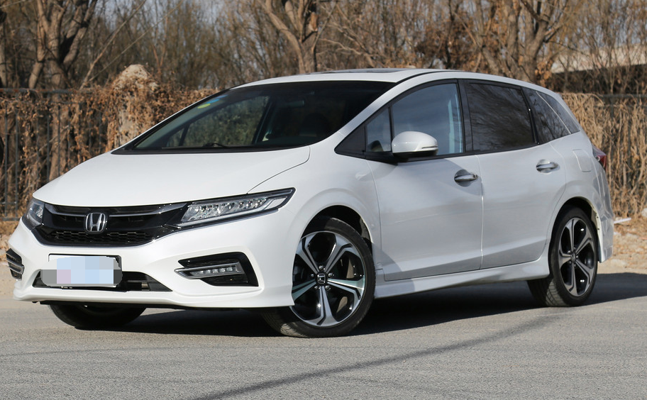 杰德210turbo cvt 豪华版 6座,拥有炫酷的外形!