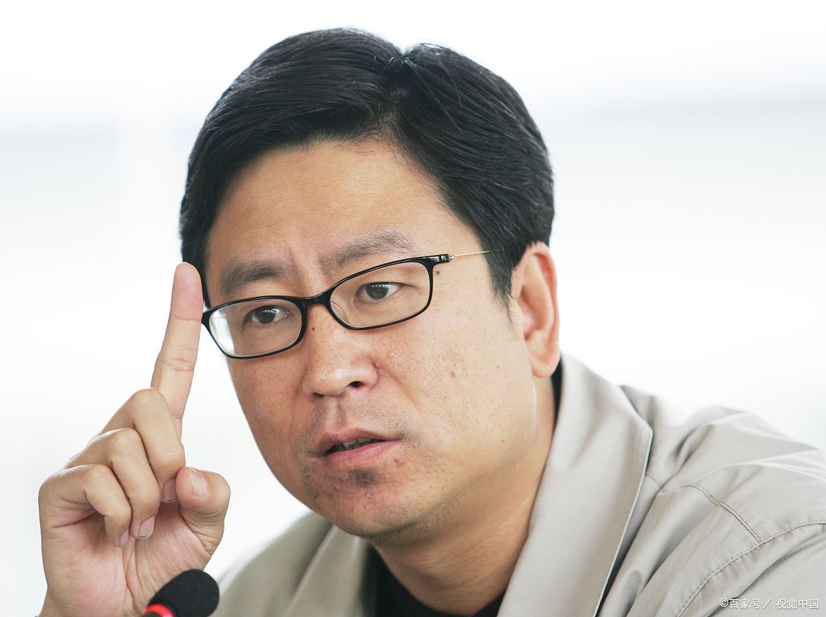 白岩松两会疾呼:年轻人没钱没工作,谁来拯救他们的消费力?