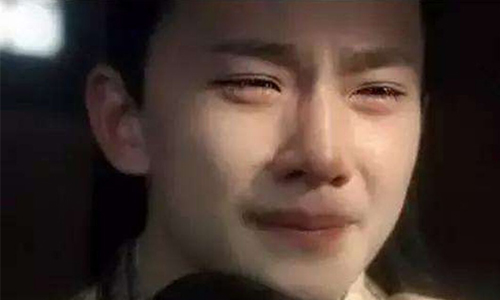 吴亦凡在哭,鹿晗在哭,胡歌也在哭,男星哭戏对比,差距