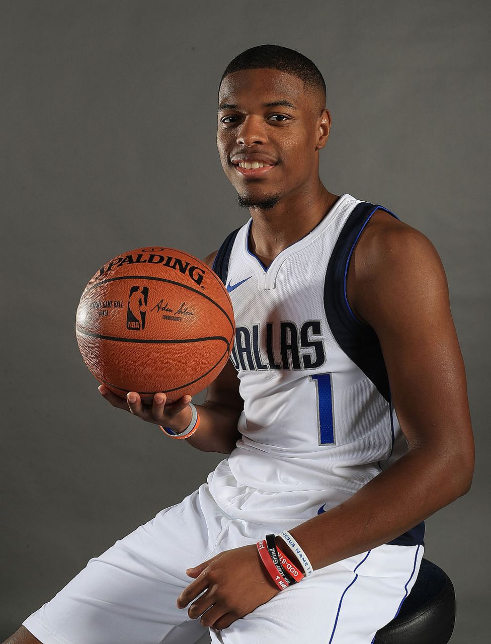 凯尔安德森正式获得中国国籍,他将无偿为中国男篮出战!