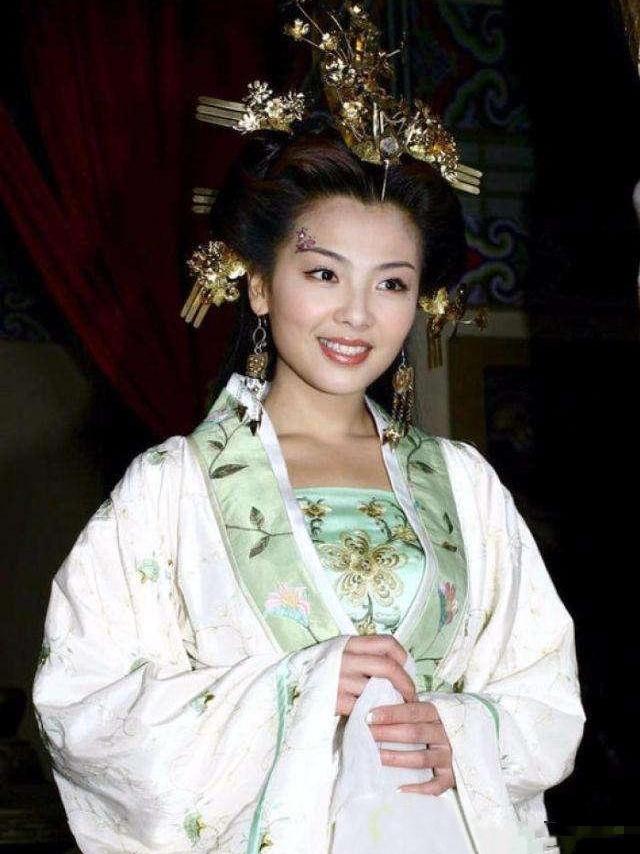 为何赵光义要杀死赵匡胤的贵妃花蕊夫人?真是怕赵匡胤沉迷女色?