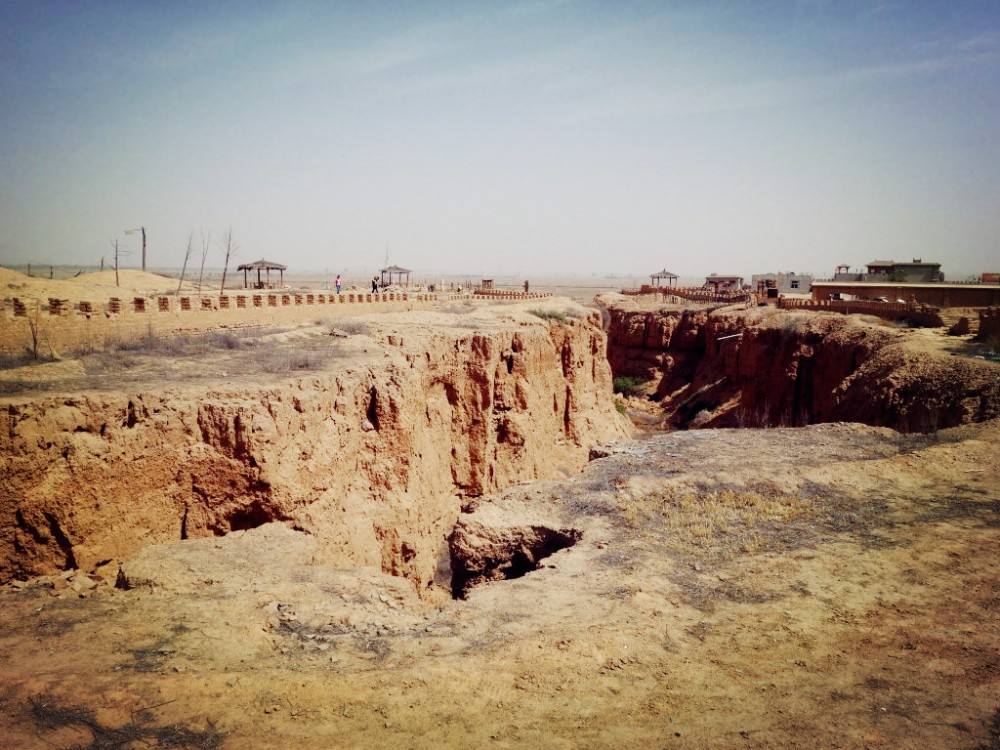 兵沟大峡谷的景色,不来了解一下?相信你会喜欢这里的!