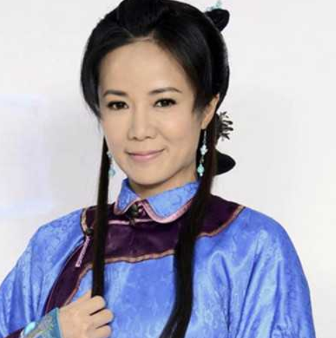 四:陈德容第一,饰演不愿被约束,想活出自我的"汪紫菱",陈德容的美干净