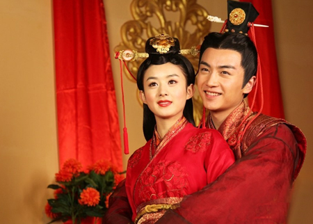 与赵丽颖拥抱的五位男明星,图一热烈,图四温暖,我喜欢第五张!