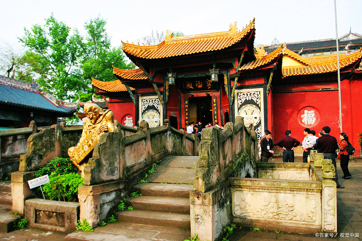 人文景观,宗教文化和民俗艺术于一体的旅游胜地,位于重庆市丰都县