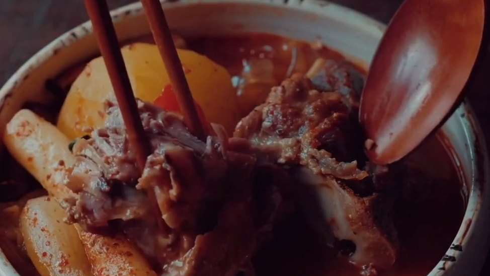 韩国大棒骨汤详细教程,学会给家人做