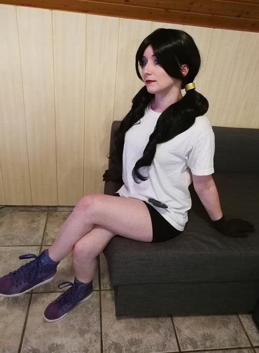 图为比迪丽,悟饭的妻子,龙珠超cos,网友:看着杀马特的悟空,怎么觉得