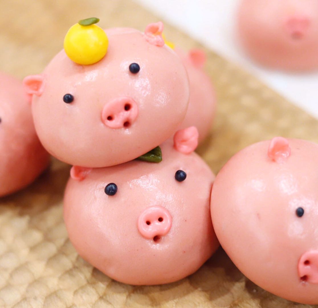 猪年应该吃什么?就让小猪馒头来告诉你吧!