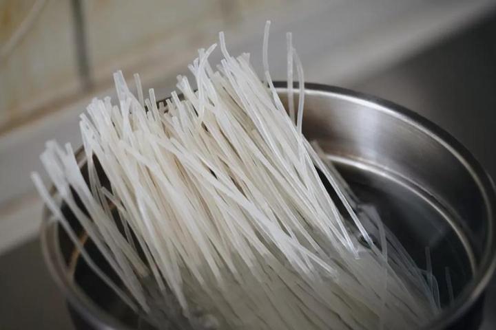 这碗有大粒螺肉的臭米粉,馋哭所有人