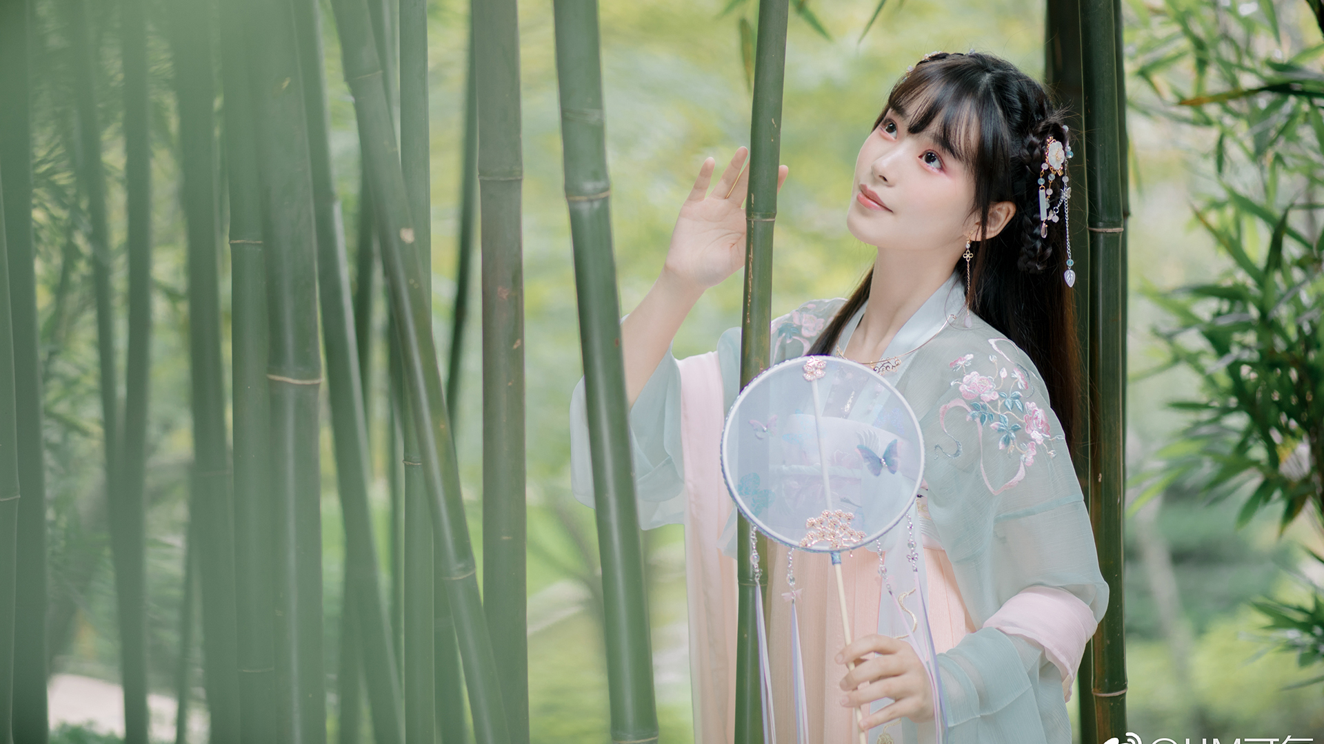 励志种田文:贫寒日子,女主领着弟妹,悄悄发财,闷头致富!