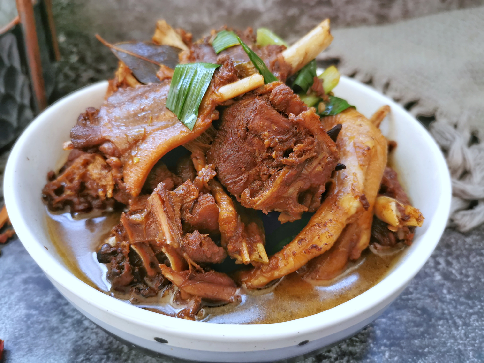 教你做红烧鹅肉,肉烂入味无腥味,好吃不油腻,做法简单