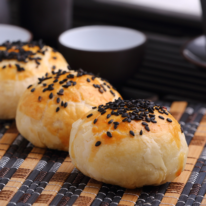 如何做出层层香酥的美味面食?不妨试试这个做法