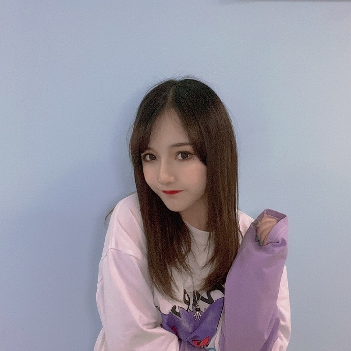 偶像美少女bej48-冯思佳迷人可爱美照欣赏