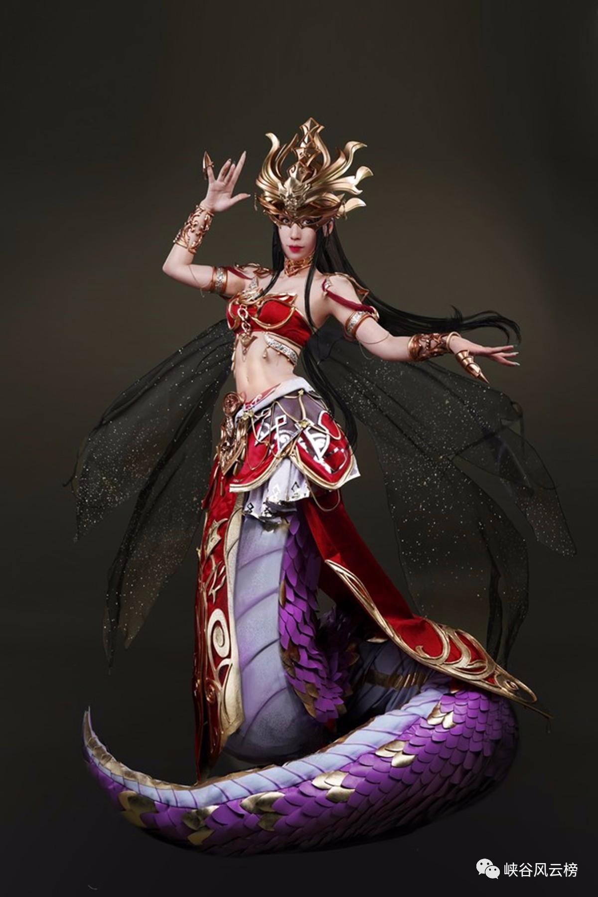 斗破苍穹:90后女神姐姐cos美杜莎女王,萧炎:老婆你好美啊