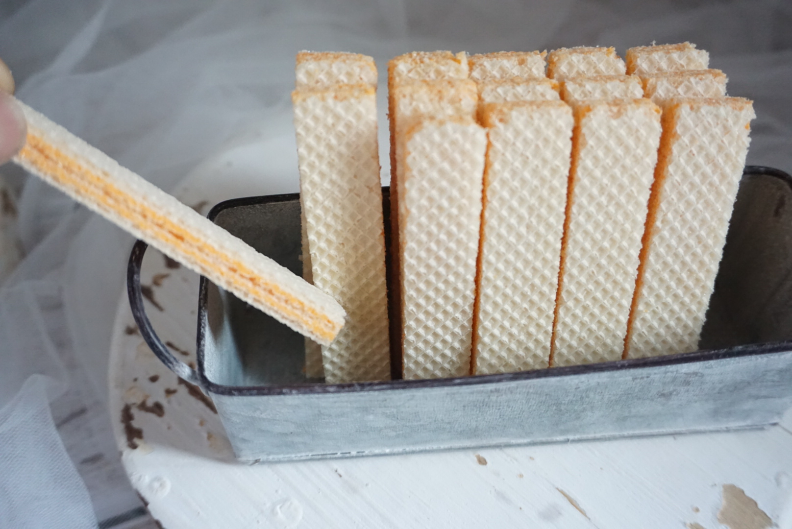 这个威化饼,我和我家小牛奶同学都是特爱吃!