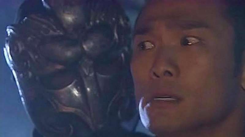 武功诡异莫测的鬼面人，取下面具的瞬间，想抓他的捕快眼睛都直了,影视,武侠,好看视频