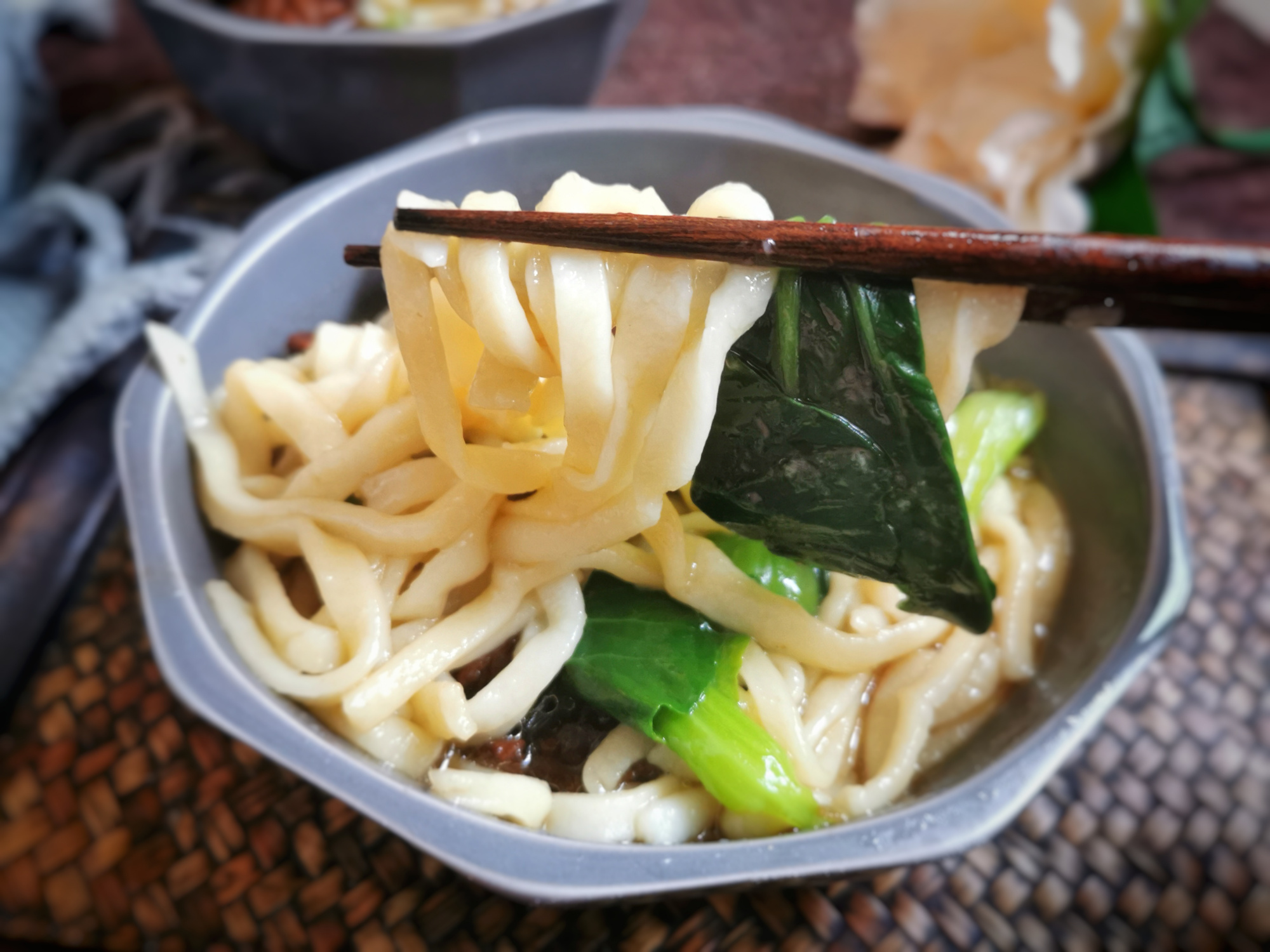 别囤面条方便面了,自己在家做手擀面,营养健康好消化,简单易学