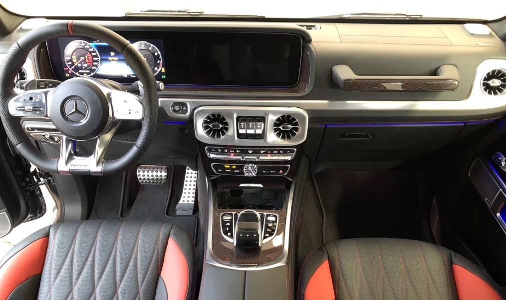 全新奔驰g63 edition1中控台