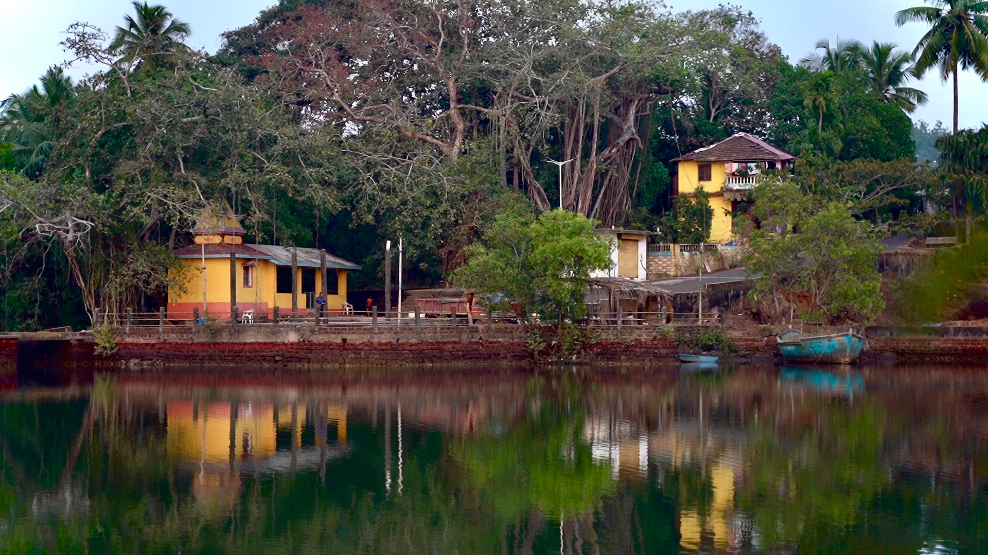 瘟疫蔓延时,我在印度的摩托车之旅 瘟疫蔓延时,我在印度的摩托车之旅