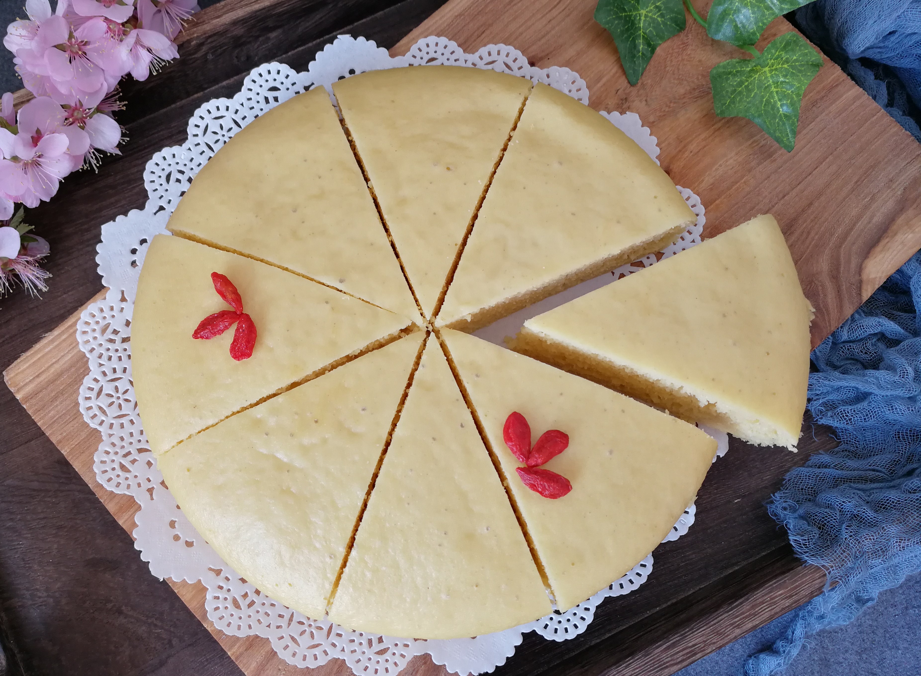 不揉面,手不碰面,教你做香甜松软的小米糕,一出锅就被抢光