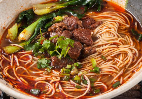 老面点师教你做"牛肉面",汤汁浓郁,面条劲道,学会也能开店了