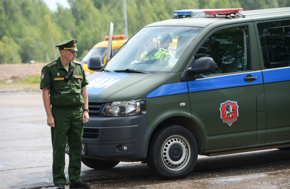 俄罗斯军事警察,有哪些识别标志,军服是什么样的?
