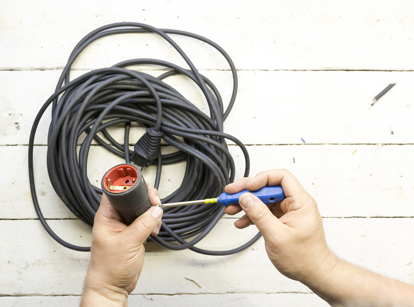 一步步教你玩转基恩士光纤传感器!从安装到校准,每个细节都不可错过.