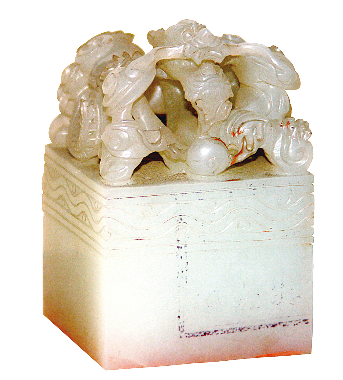 我和ai有话说# 传国玉玺可以当故宫博物院的镇馆之宝么?