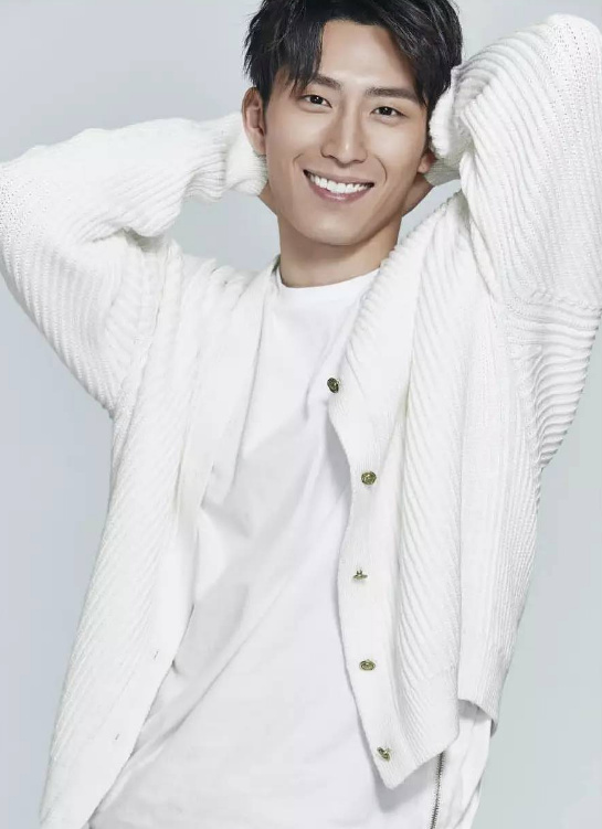 好帅好帅!男星窦骁的图片,简直是帅出了新的高度了呢!