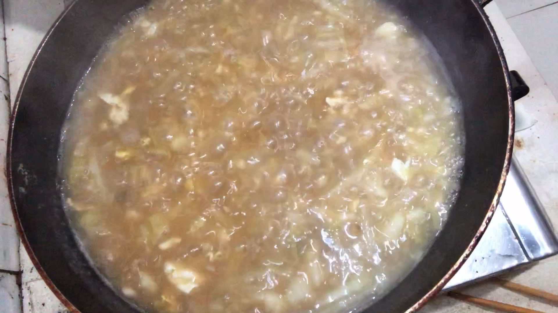 临沂奶爸在家制作简单好吃的疙瘩汤快来学习一下