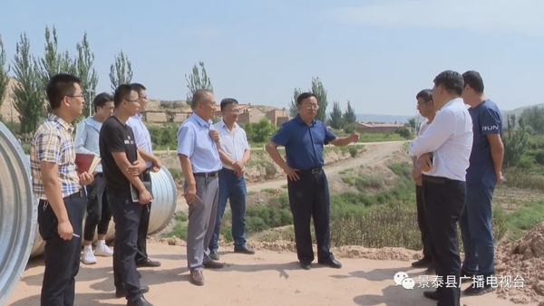 李作璧调研景中高速辅道索桥公路338线公路建设情况