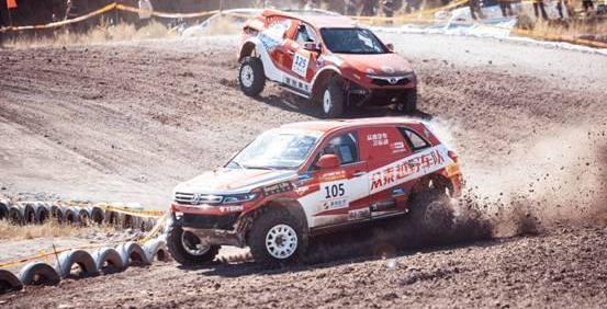 一站三冠 众泰越野车队大寨站续写赛事荣耀