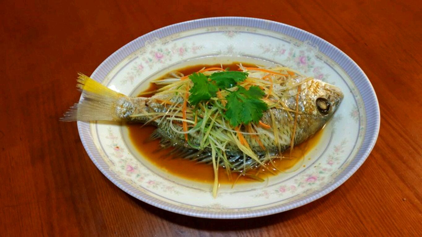 清蒸黄翅鱼这样做,肉质细嫩,味道鲜美,简单快捷超好吃