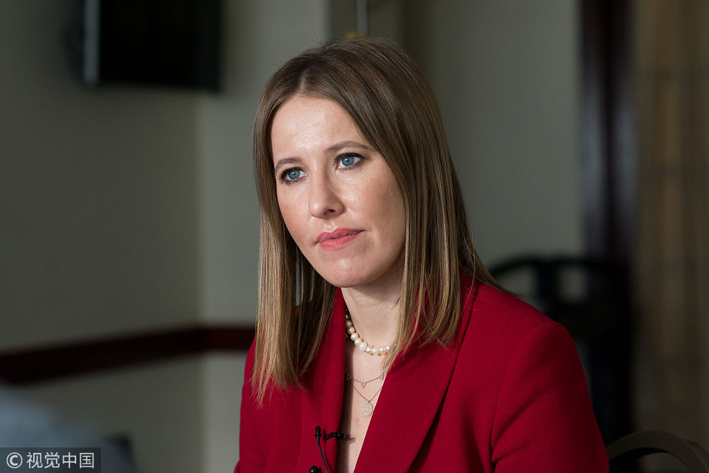 赴美拉票?俄罗斯美女总统候选人在华盛顿召开记者会