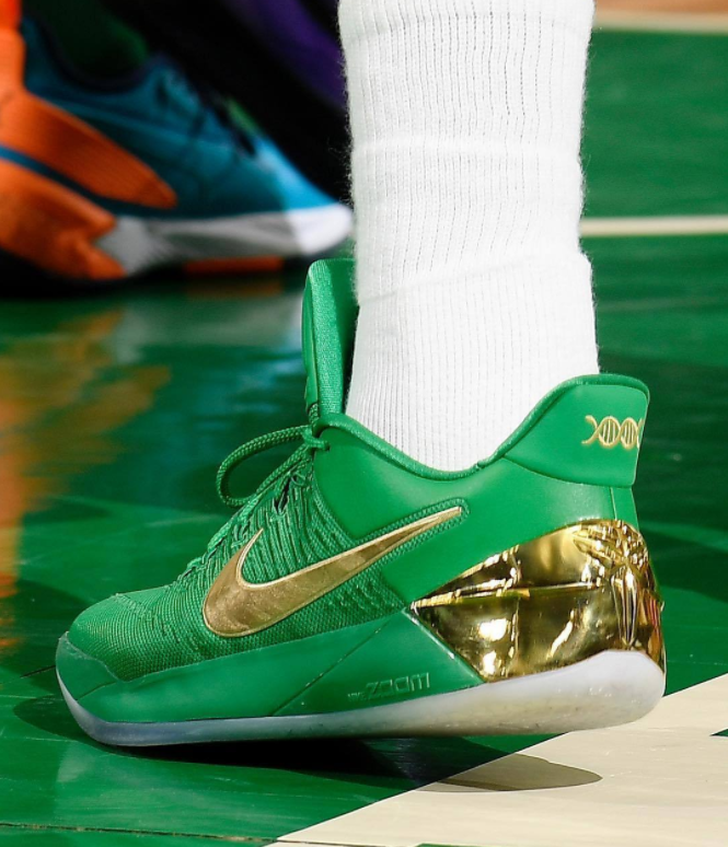 养眼!小托马斯穿的 nike kobe ad 绿军配色太帅了