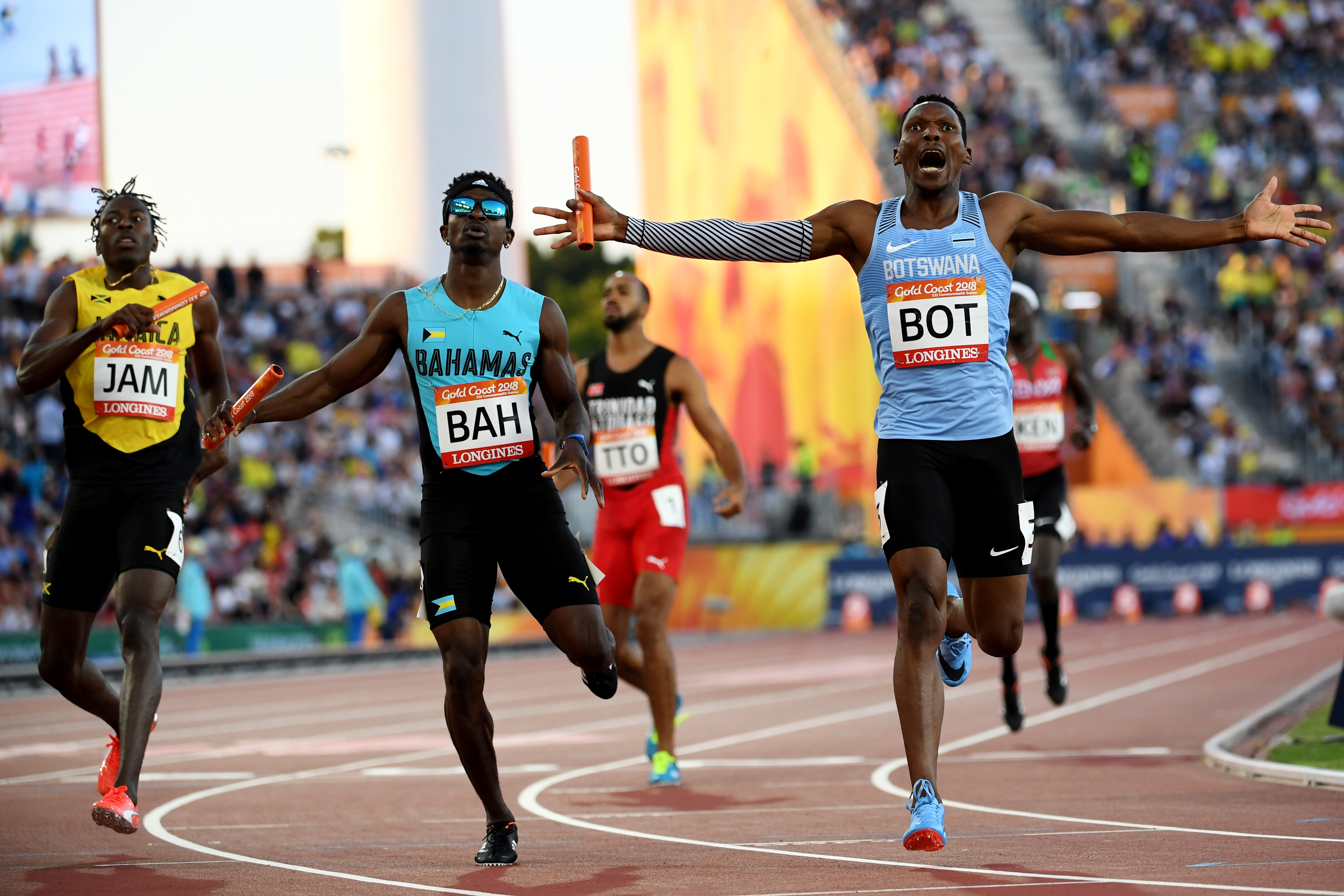 英联邦运动会——博茨瓦纳队获得男子4x400米接力冠军(2)