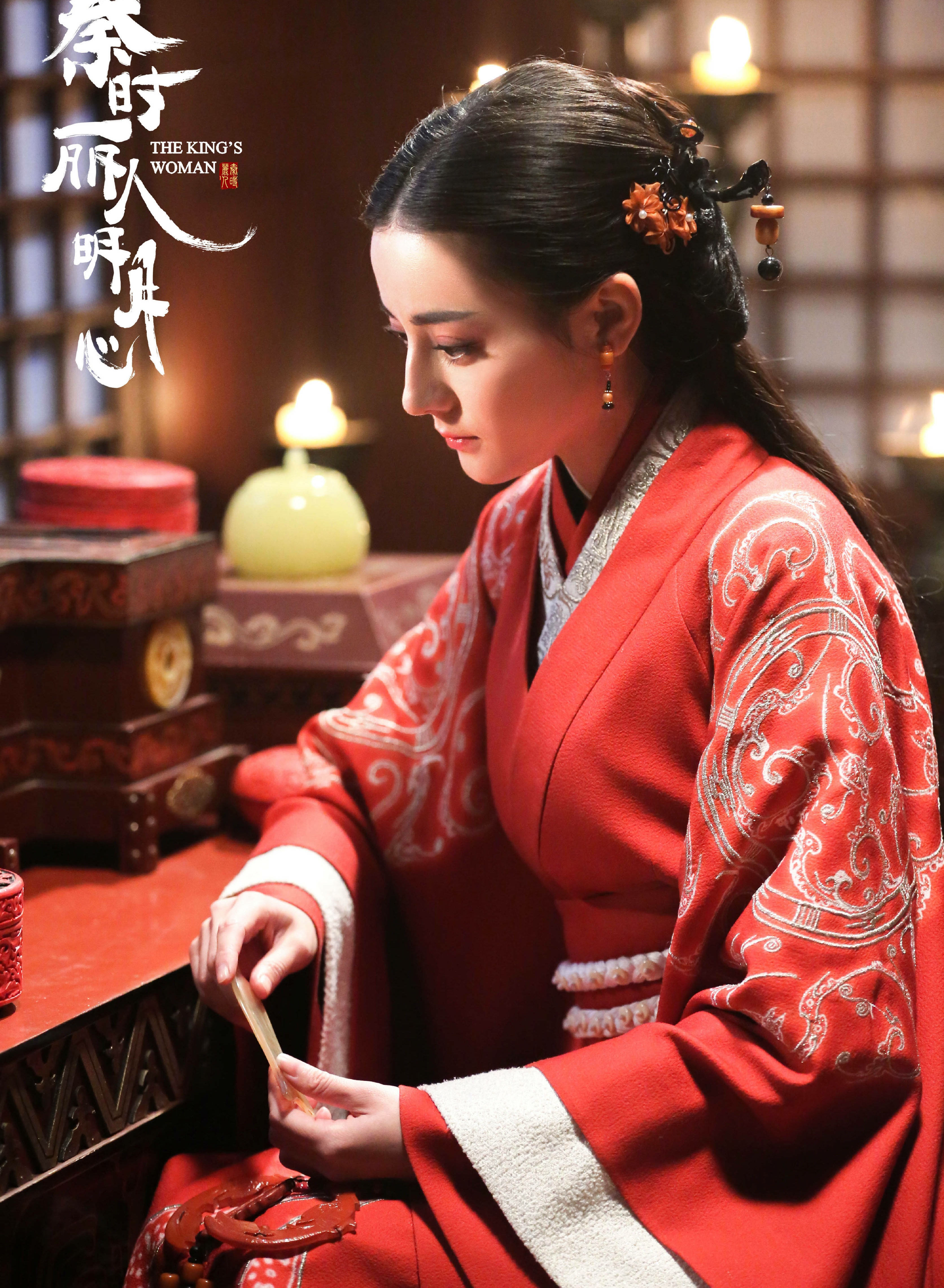 迪丽热巴怕是我们见过的,穿红衣古装最好看的女明星了吧?