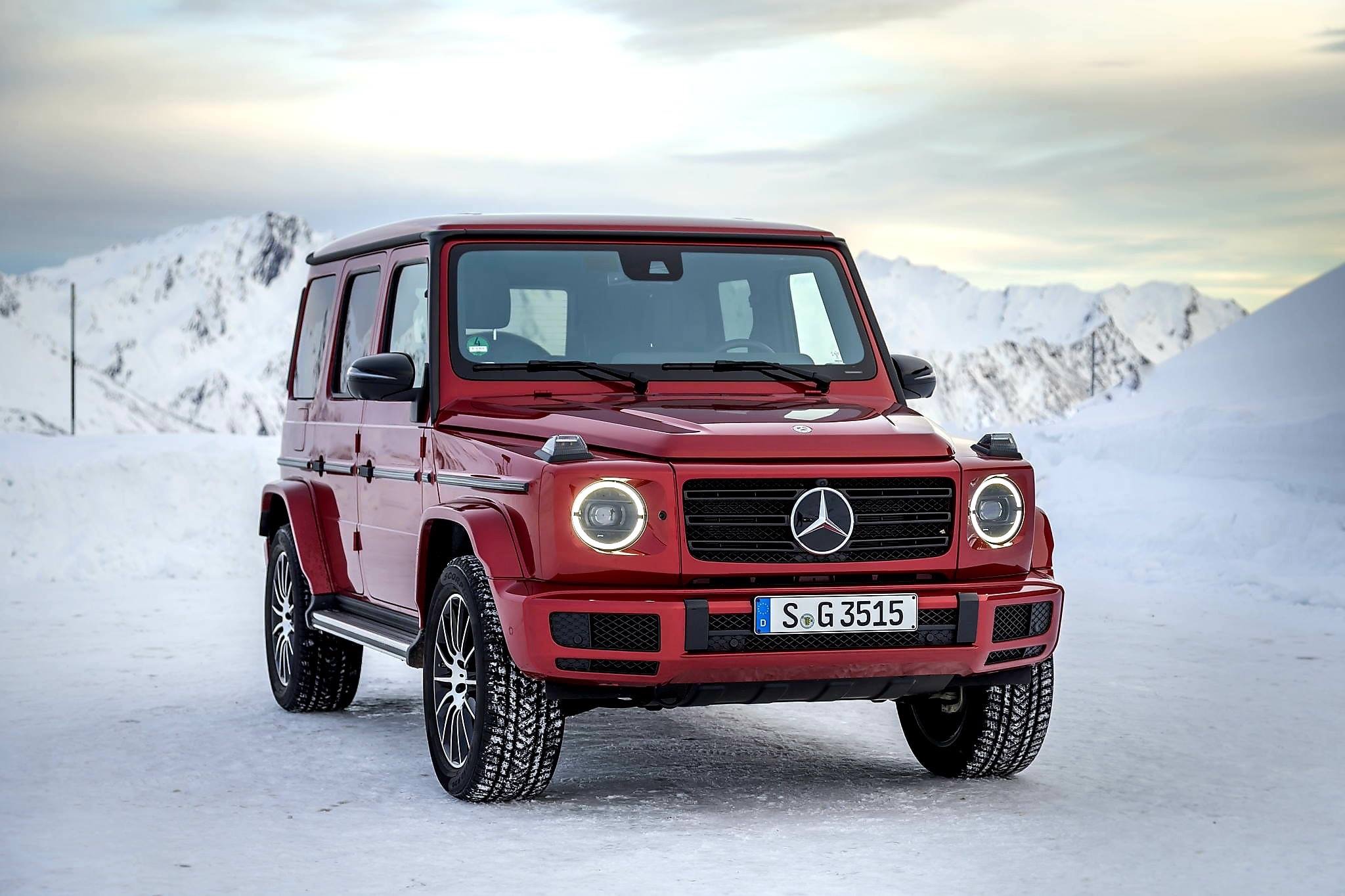 奔驰全新大g g350d,红色的大g觉得怎么样