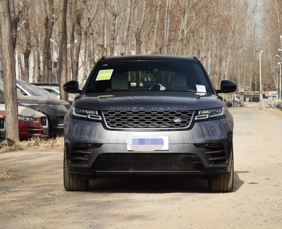 揽胜星脉 380ps r-dynamic hse,全车设计鲜靓,动力也相当不错格