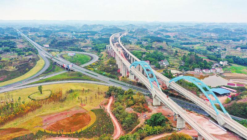 川南城际铁路雷波寺左右线特大桥主体已现