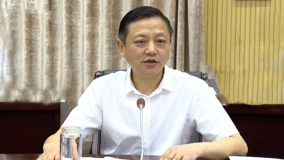 余学武强调:树牢以人民为中心的发展思想 确保各项民生工程落地见效