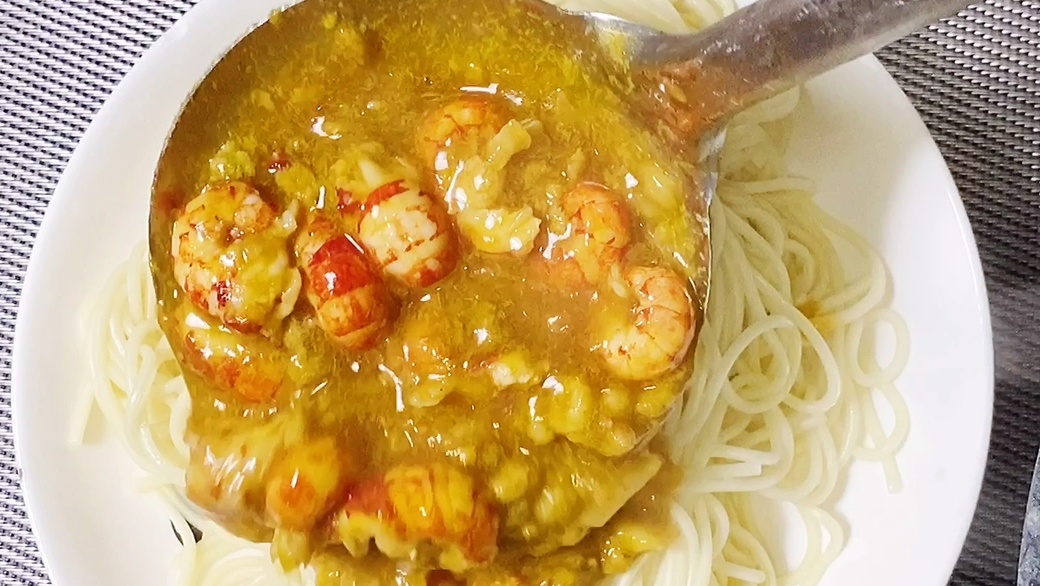 小龙虾的神仙吃法,满满的虾黄,小孩超爱吃