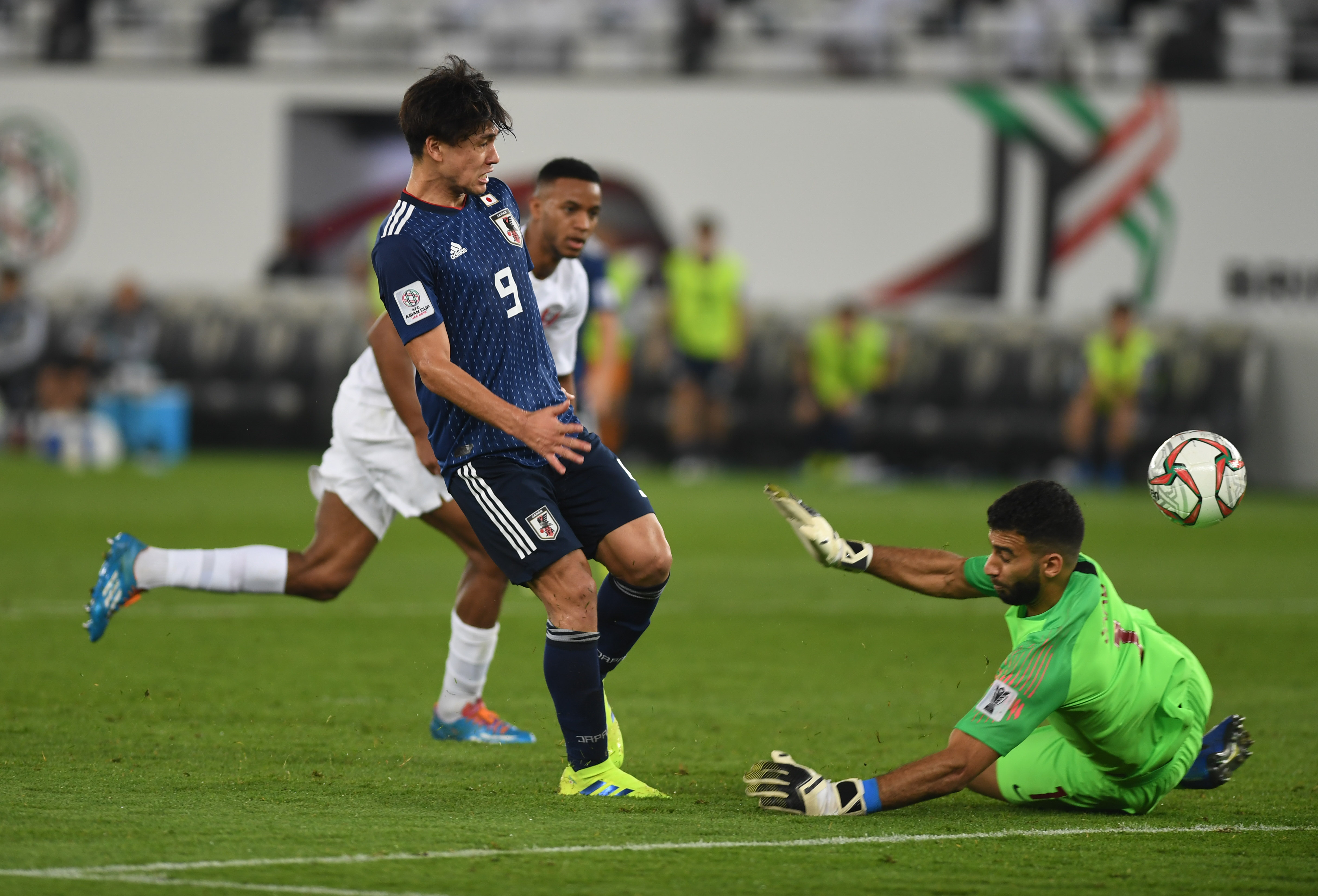 足球——决赛:卡塔尔队夺冠(2)