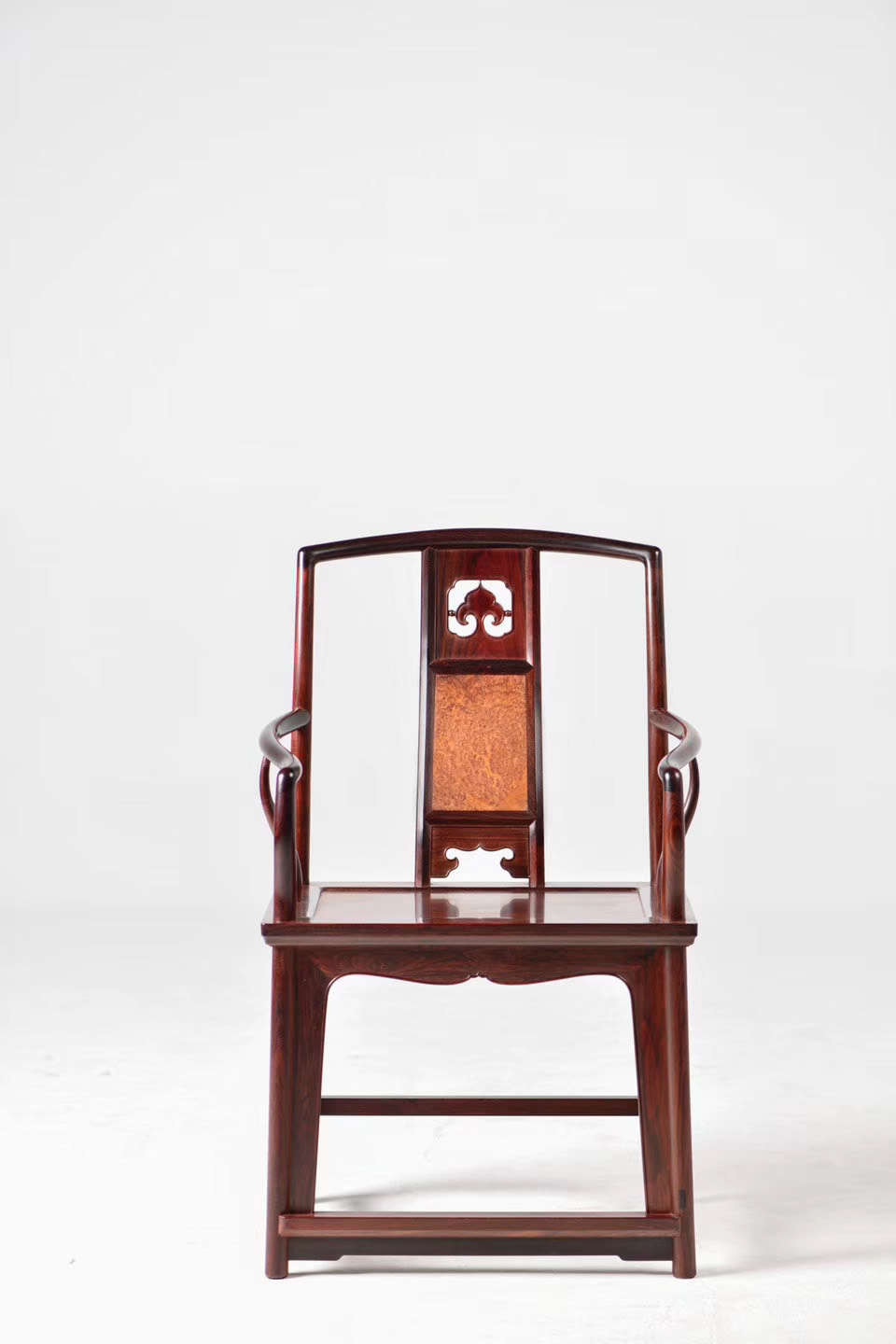 小叶紫檀矮南官帽椅三件套