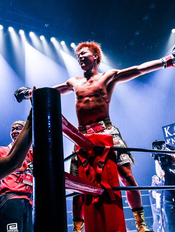 knock out完整赛果:那须川天心点胜,变性拳王遭ko