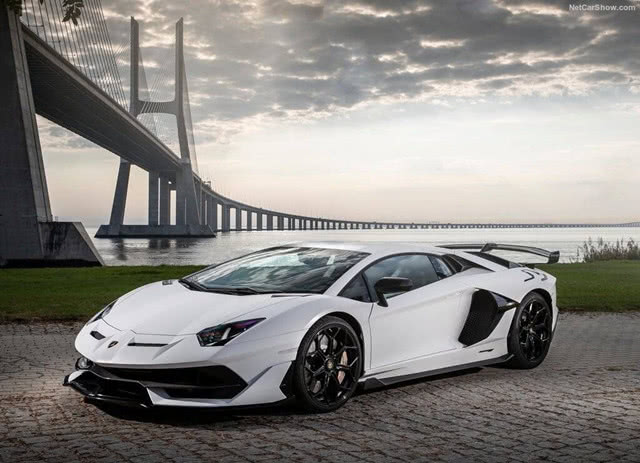 最强兰博基尼埃文塔多svj,放牛时间到了!