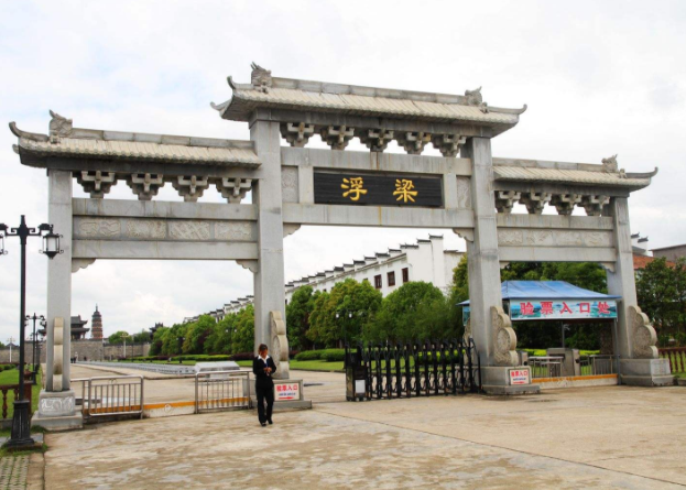 旅游之江西篇:欣赏一组浮梁古城的图片