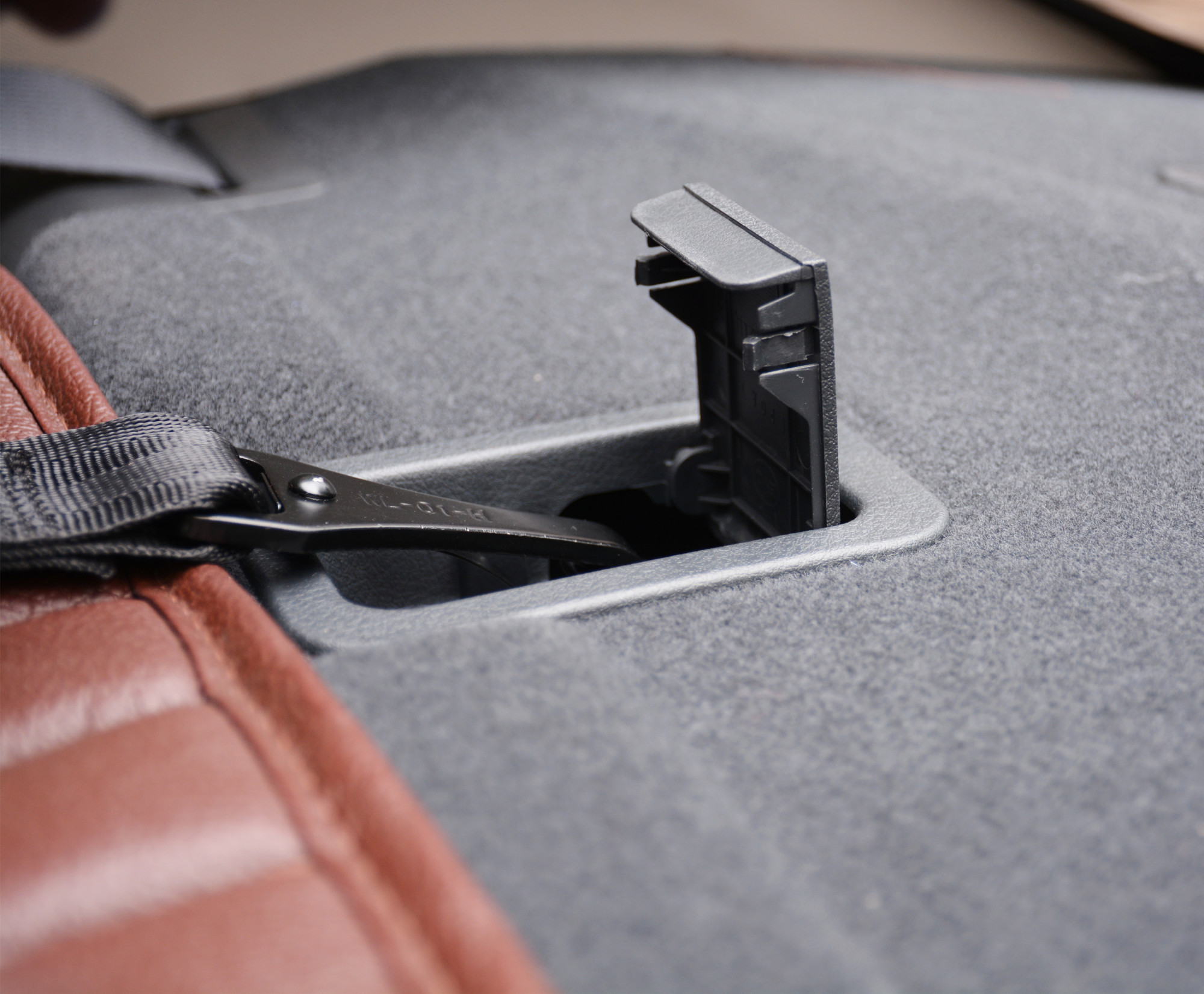 安全座椅哪个牌子的好,mamabebe安全座椅质量怎么样测评