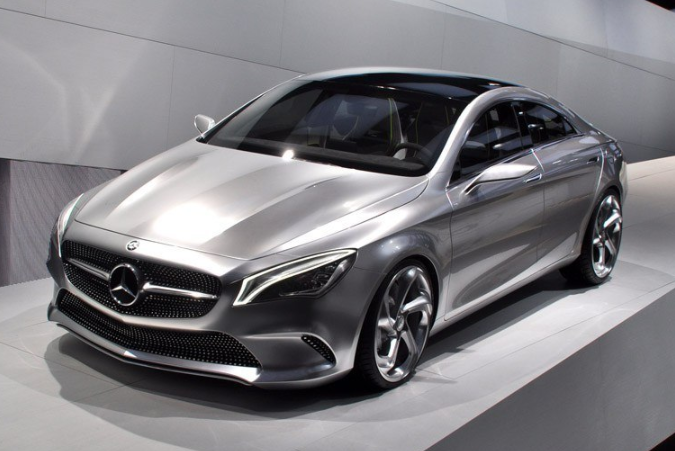 奔驰csc级,性能十足,颜值出众,你觉得呢?风格也是非常干净整洁.